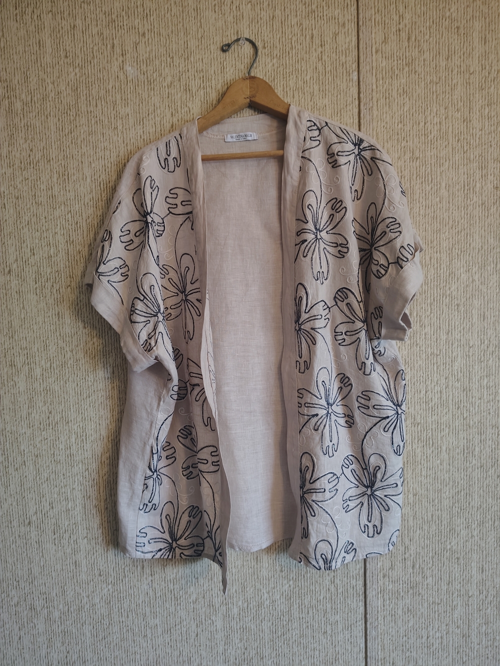 Valentina Naldi Light Beige Linen Floral Metallic Embroidery Open Kimono, OS